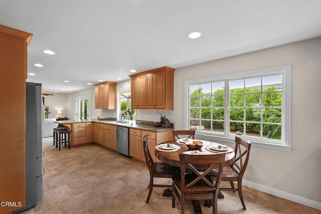 1045 Rotella St, Newbury Park, CA 91320 - kitchen featuring stainless steel appliances, recessed lighting, and a peninsula