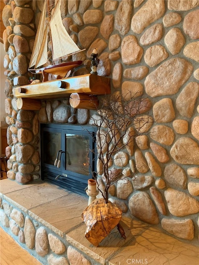 826 Boulder Rd, Big Bear Lake, CA 92315 - detailed view of a glass covered fireplace