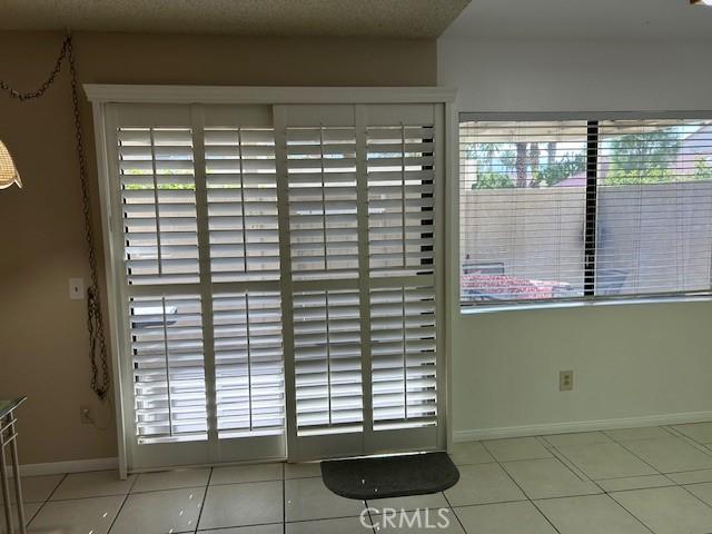 61765 Arroyo Rd Unit 5, Palm Springs, CA 92264 - detailed view of baseboards