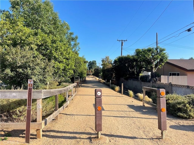 14242 Clarissa Ln, North Tustin, CA 92705 - view of property's community