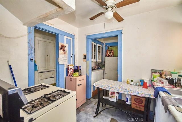 2602 Onyx Dr, Los Angeles, CA 90032 - kitchen with white gas range oven and ceiling fan