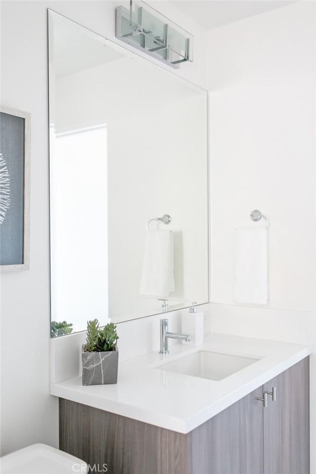 312 35th St, Newport Beach, CA 92663 - bathroom with vanity