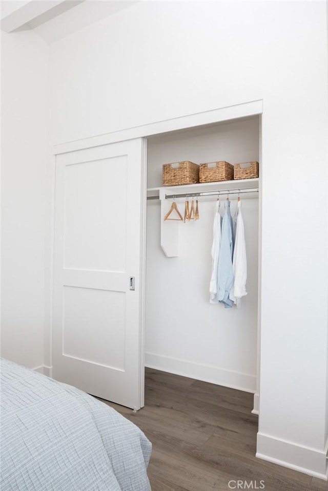312 35th St, Newport Beach, CA 92663 - view of closet