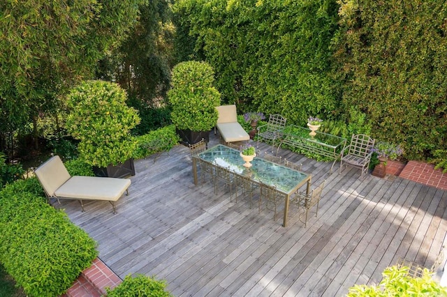 7716 Lookout Dr, La Jolla, CA 92037 - wooden deck featuring outdoor dining area
