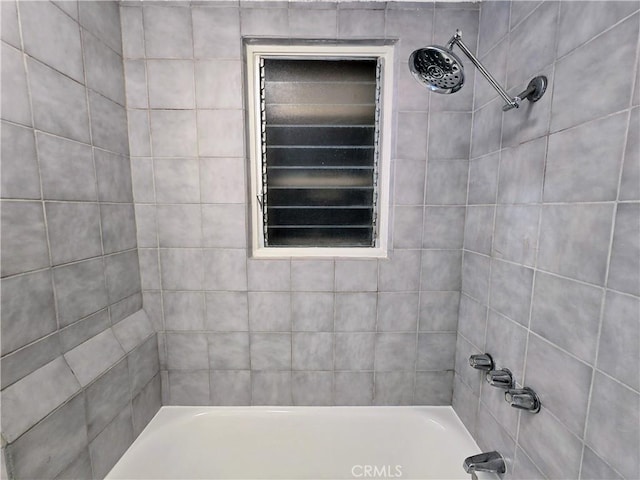 455 E Ocean Blvd Unit 715, Long Beach, CA 90802 - bathroom with bathing tub / shower combination