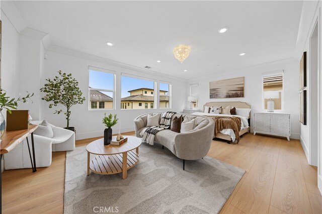 72 Crater, Irvine, CA 92618 - bedroom featuring ornamental molding, light wood-type flooring, recessed lighting, and baseboards