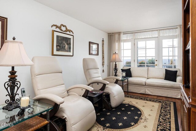 848 S Orange Grove Blvd, Pasadena, CA 91105 - living room with wood finished floors