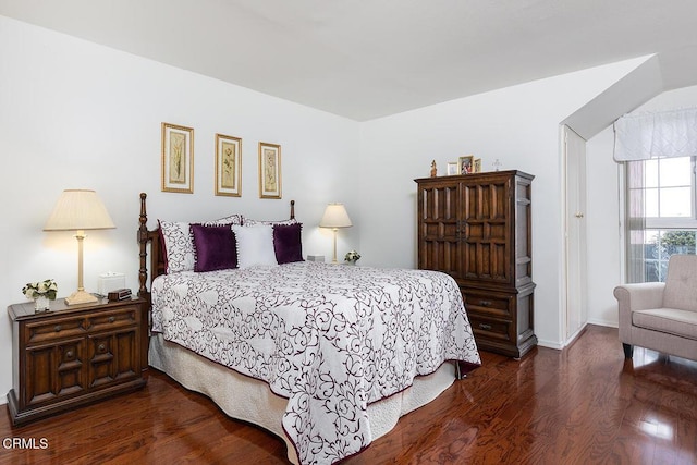 848 S Orange Grove Blvd, Pasadena, CA 91105 - bedroom with wood finished floors and baseboards