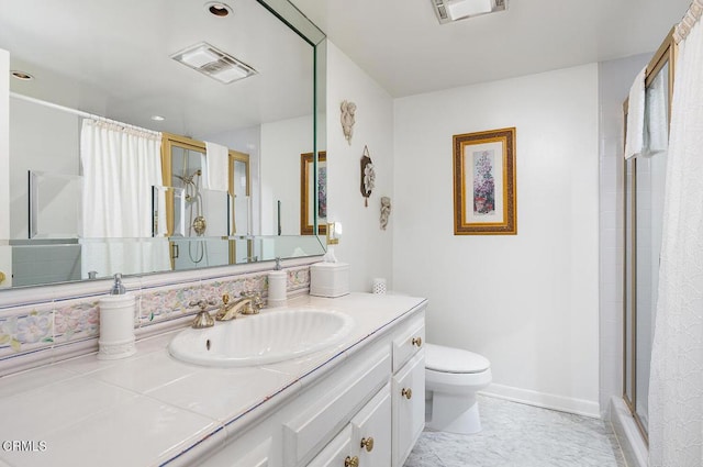 848 S Orange Grove Blvd, Pasadena, CA 91105 - bathroom with toilet, vanity, a shower with curtain, and baseboards