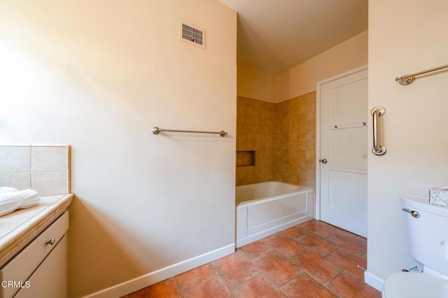 1736 Craig Ave, Altadena, CA 91001 - full bath featuring vaulted ceiling, vanity, and bathtub / shower combination