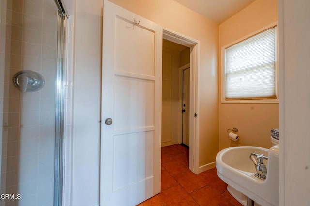 1736 Craig Ave, Altadena, CA 91001 - full bathroom featuring tile patterned floors and tiled shower