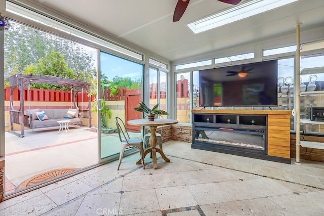 2818 W 166th St, Torrance, CA 90504 - sunroom / solarium with a skylight