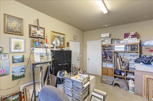 26941 Stirrup Way, Tehachapi, CA 93561 - view of carpeted office
