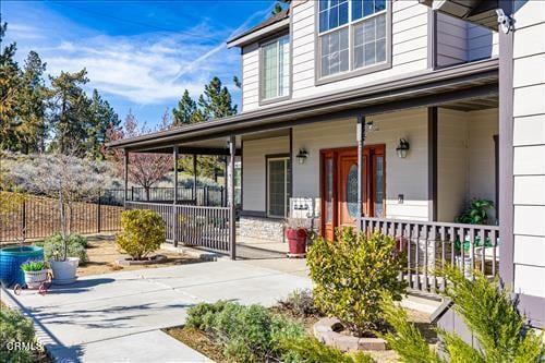 26941 Stirrup Way, Tehachapi, CA 93561 - view of exterior entry featuring covered porch