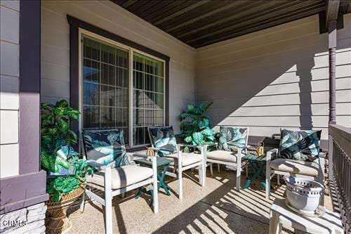 26941 Stirrup Way, Tehachapi, CA 93561 - view of patio / terrace