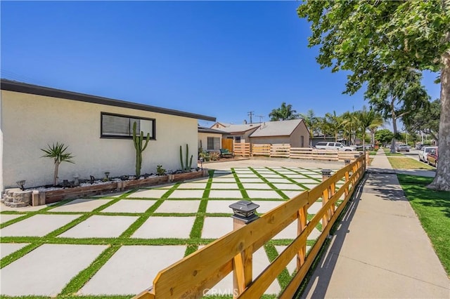 9551 Barkerville Ave, Whittier, CA 90605 - view of yard