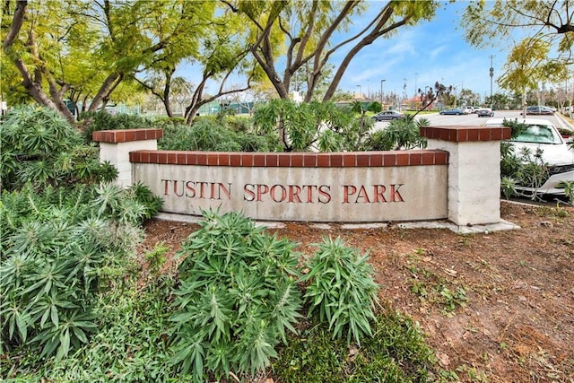 13071 Arborwalk Ln, Tustin, CA 92782 - photo 36