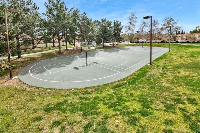 13071 Arborwalk Ln, Tustin, CA 92782 - photo 32