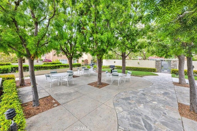 13071 Arborwalk Ln, Tustin, CA 92782 - photo 25