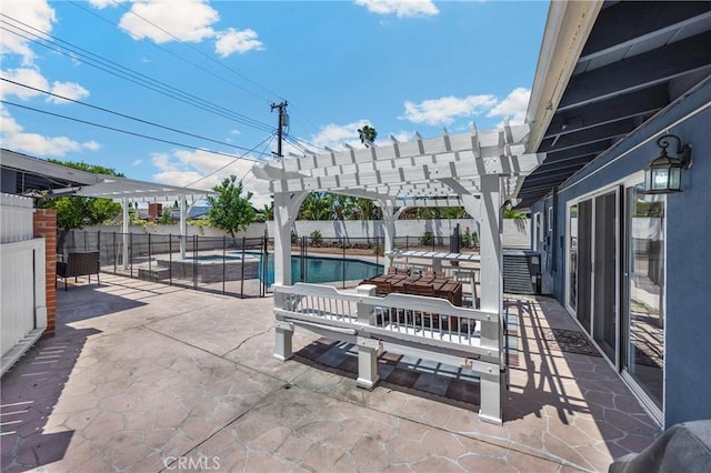 5345 Kenwood Ave, Buena Park, CA 90621 - fenced backyard featuring a pergola, a patio, and a pool with connected hot tub