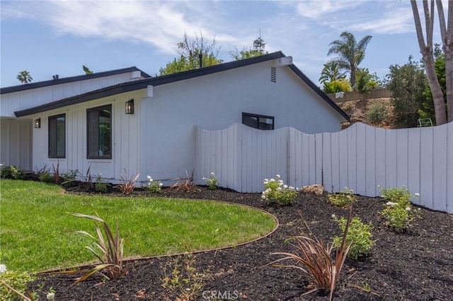 876 Ballina Ct, Newbury Park, CA 91320 - view of property exterior featuring board and batten siding