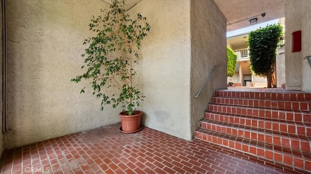 3649 Glendon Ave Unit 202, Los Angeles, CA 90034 - property entrance with stucco siding