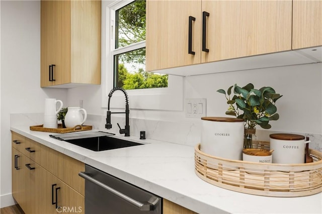 6005 S La Brea Ave, Los Angeles, CA 90056 - photo 18