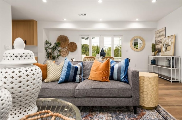 6005 S La Brea Ave, Los Angeles, CA 90056 - photo 10