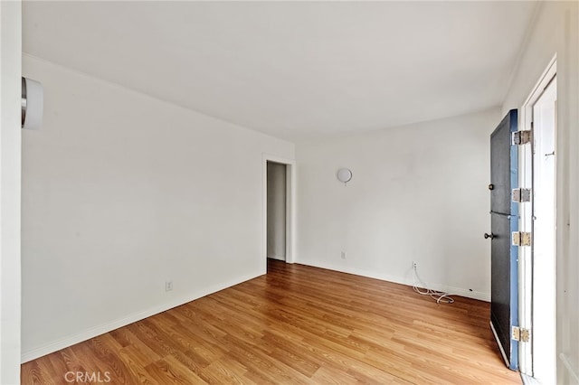 1634 Bayview Dr, Hermosa Beach, CA 90254 - spare room featuring light wood-style flooring and baseboards