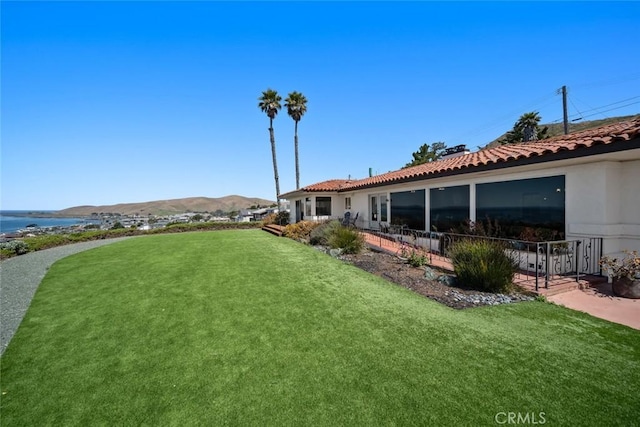 1000 Park Ave, Cayucos, CA 93430 - view of grassy yard featuring a mountain view