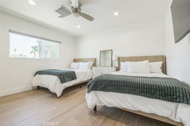 2665 E Vincentia Rd, Palm Springs, CA 92262 - bedroom featuring light wood-style flooring, recessed lighting, baseboards, and ceiling fan