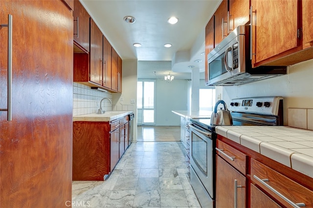 5454 Zelzah Ave Unit 215, Encino, CA 91316 - photo 2