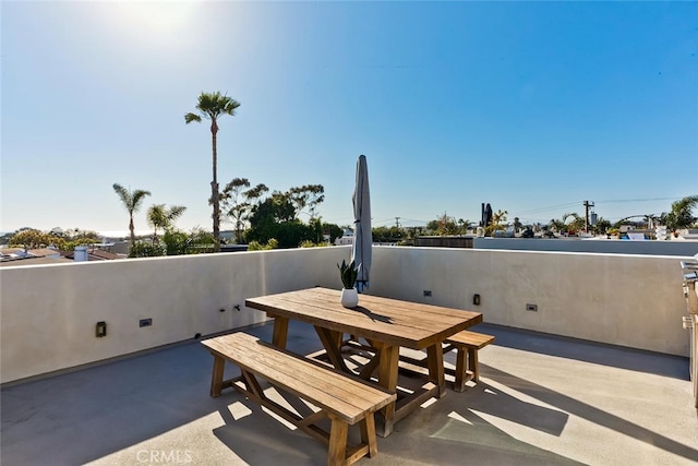 622 1st Pl, Hermosa Beach, CA 90254 - view of patio featuring outdoor dining area