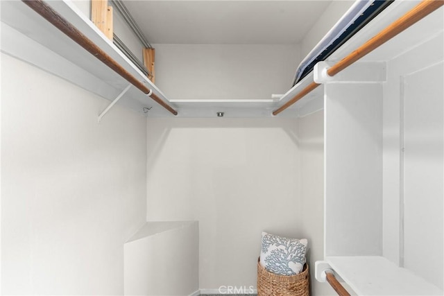 480 Mindoro St, Morro Bay, CA 93442 - view of walk in closet
