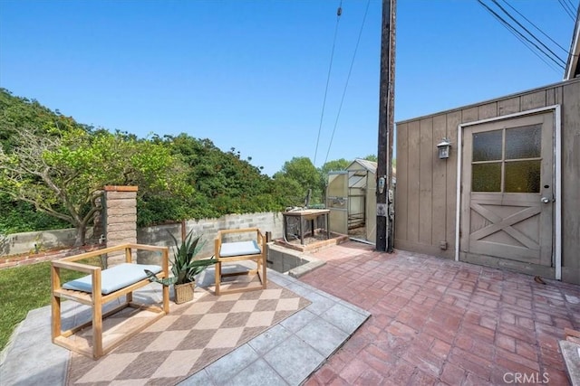 20512 Wayne Ave, Torrance, CA 90503 - view of patio / terrace