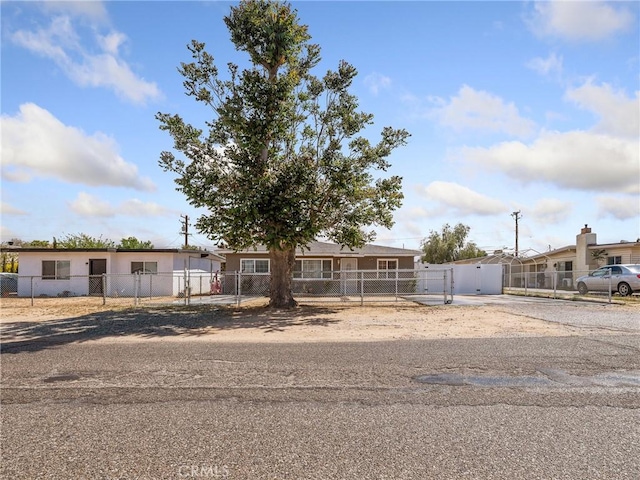 16009 Cajon St, Hesperia, CA 92345 - photo 21