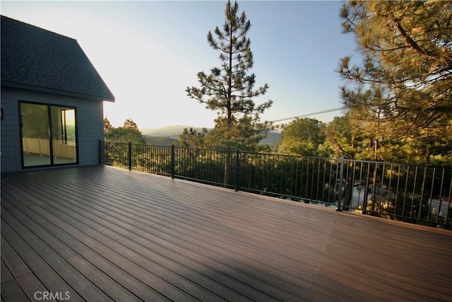 26603 Windward Rd, Lake Arrowhead, CA 92352 - view of deck