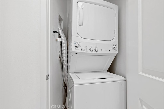28341 Heather Green Way, Menifee, CA 92584 - laundry area with stacked washing machine and dryer