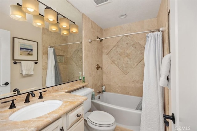 30902 Clubhouse Dr Unit 28C, Laguna Niguel, CA 92677 - bathroom featuring vanity and shower / tub combo with curtain