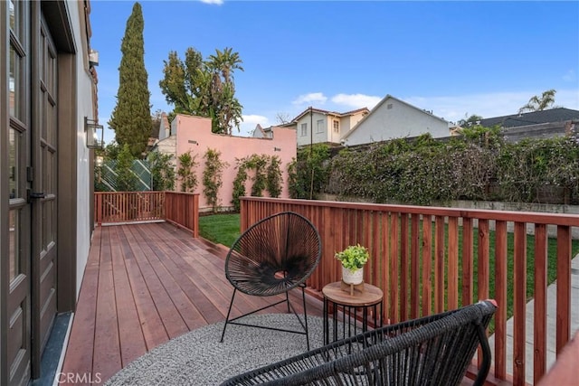 3649 Mount Vernon Dr, View Park, CA 90008 - view of deck