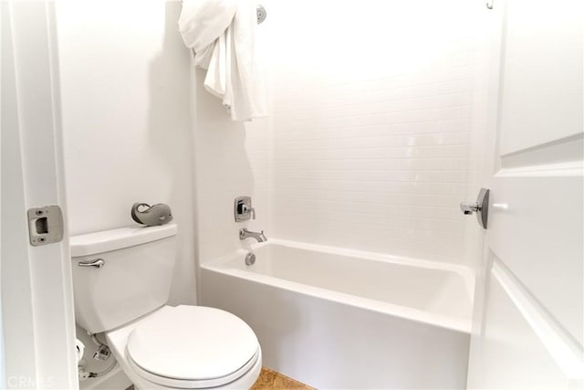 12392 Sandy Ct, Whittier, CA 90602 - bathroom with toilet and washtub / shower combination