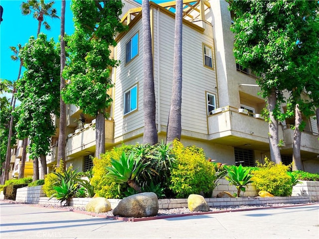 645 Chestnut Ave Unit 202, Long Beach, CA 90802 - view of property