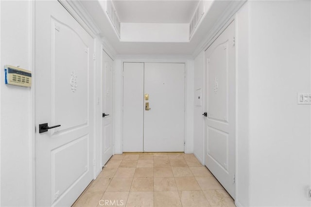 4426 Ventura Canyon Ave Unit 204, Sherman Oaks, CA 91423 - hallway with a raised ceiling