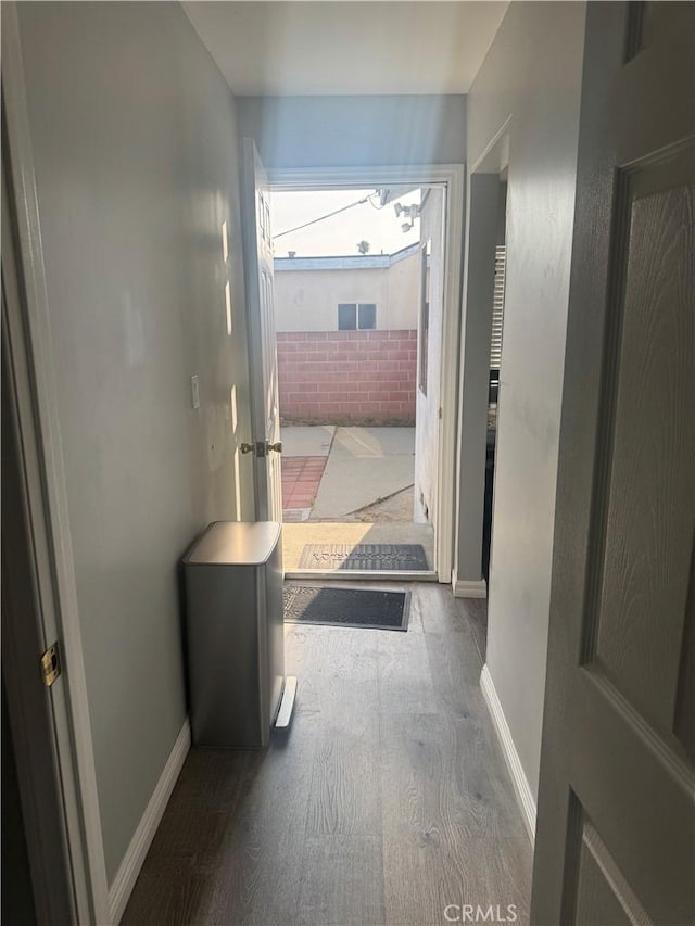 13538 Lukay St, Whittier, CA 90605 - hall featuring baseboards