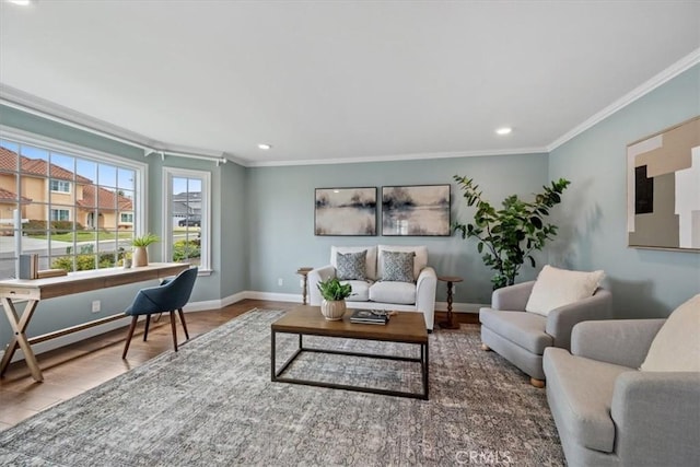 233 Elaine Way, Pismo Beach, CA 93449 - living room featuring crown molding, wood finished floors, baseboards, and recessed lighting