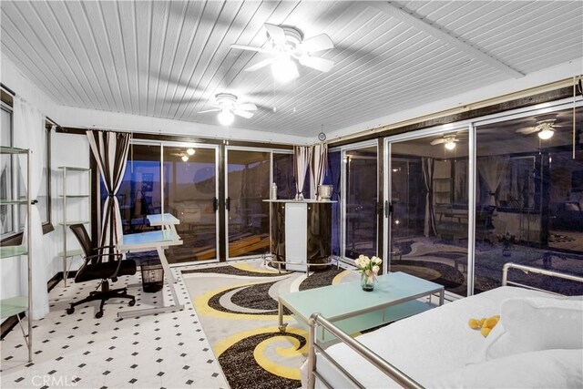 49490 Big Morongo Canyon Rd, Morongo Valley, CA 92256 - sunroom featuring a ceiling fan