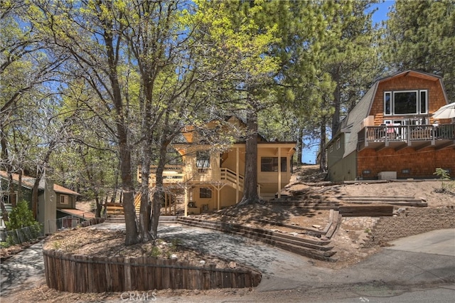 33294 Wild Rose Dr, Green Valley Lake, CA 92341 - view of front of property with a balcony