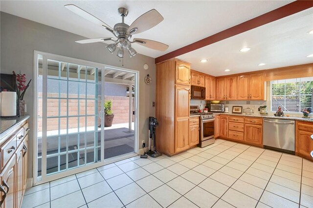 1336 W N St, Anaheim, CA 92801 - photo 12