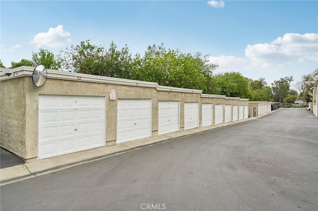 8167 Vineyard Ave Unit 109, Rancho Cucamonga, CA 91730 - view of garage