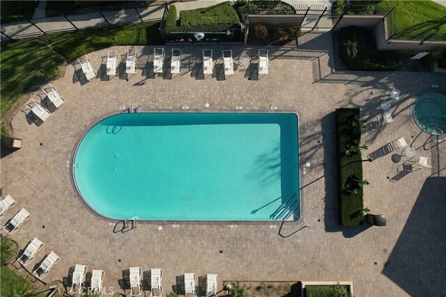 1643 Golden Tree Ct Unit C, Corona, CA 92879 - bird's eye view of a pool area